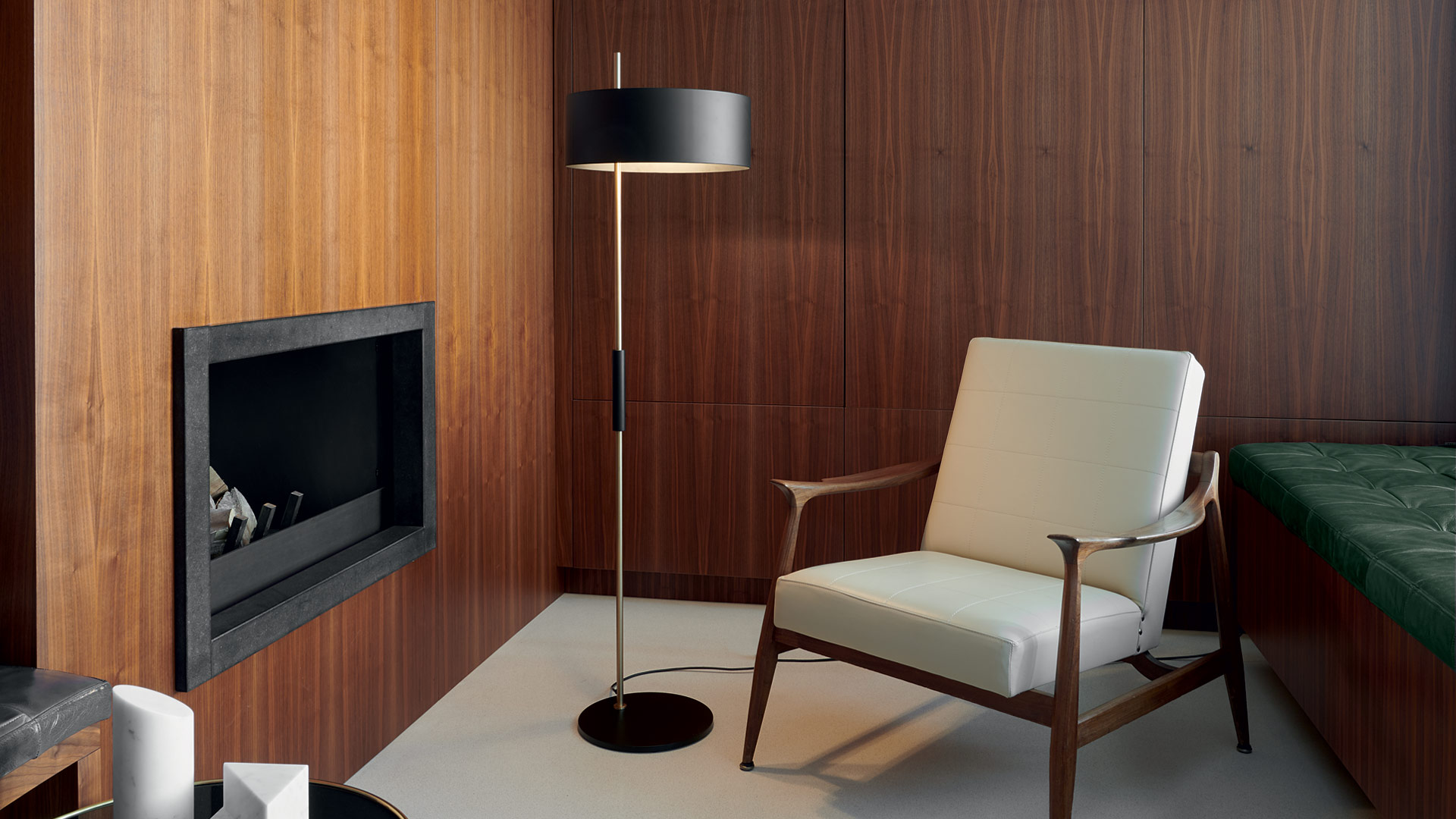 Outlet 360 Lighting Store -Outlet 360 Lighting Store OLU 1953 ambient gallery01